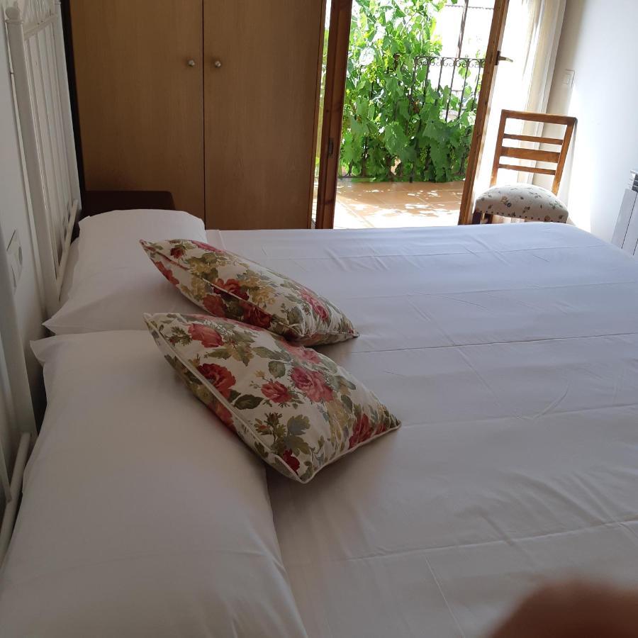 Aparthotel Cal Sabata Estany Esterno foto